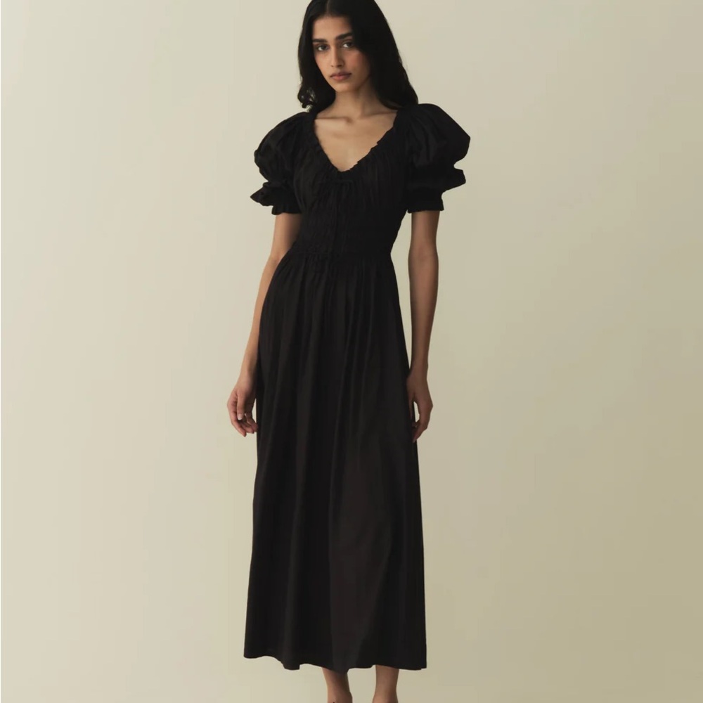Doen Black Puff-Sleeve Midi Dress